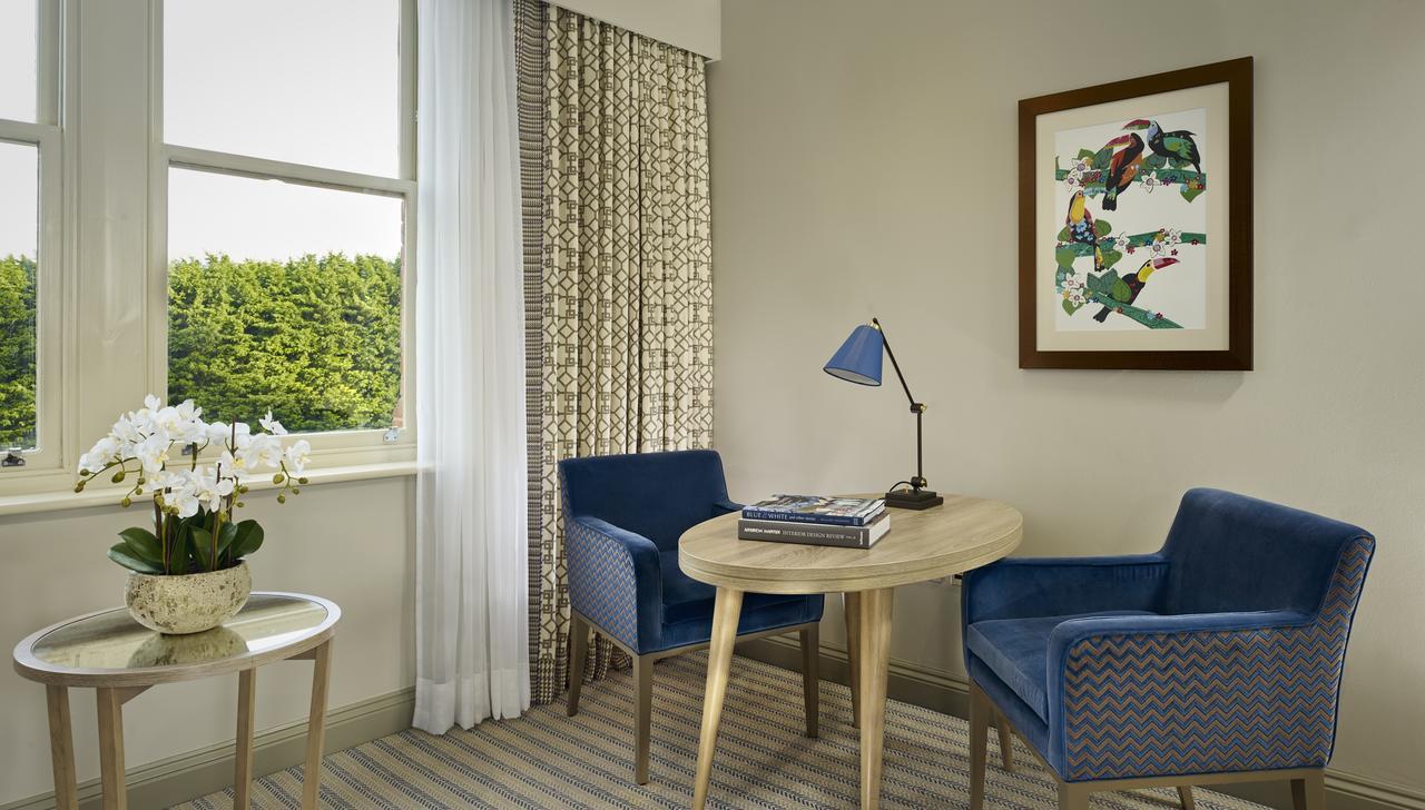 เพ็นด์เลย์ แมเนอร์ Hotel ทริง ภายนอก รูปภาพ