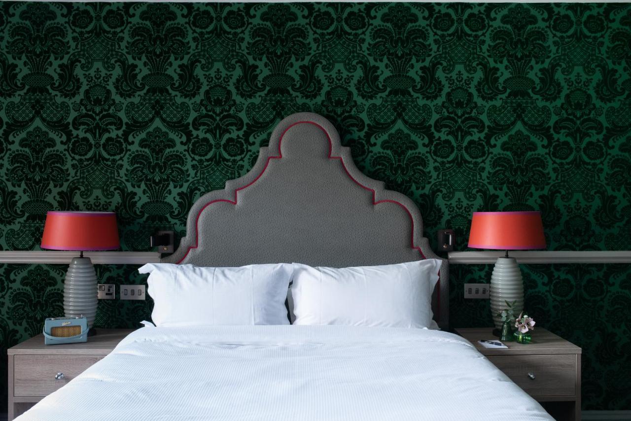 เพ็นด์เลย์ แมเนอร์ Hotel ทริง ภายนอก รูปภาพ